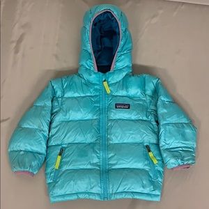 Well loved Patagonia puffer jacket 2T